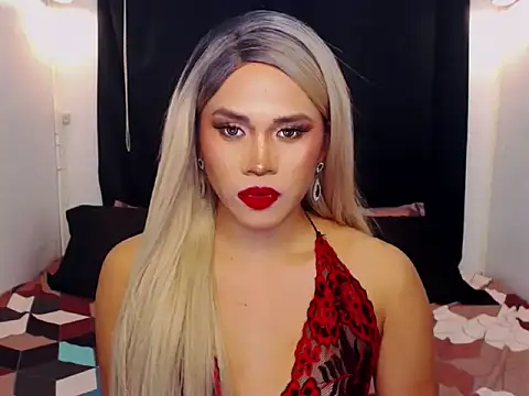 Chat XXX en directo de YllanaAltheaXxX