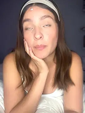 Talia_Bonet Adlı Modelin Canlı XXX Sohbeti