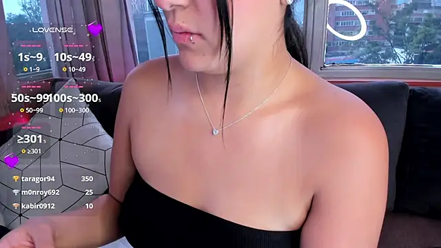 Alesiafiore's Live XXX Chat