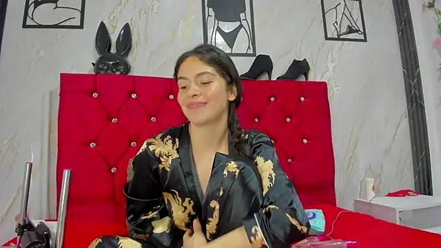 emilygrooe's Webcam Show