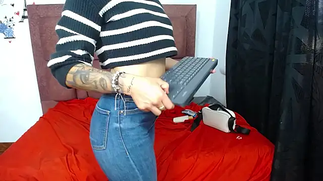 varascott's Live XXX Chat