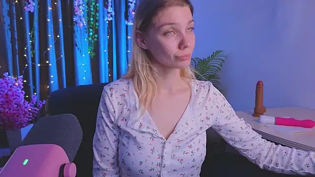 shark_attack52 Adlı Modelin Canlı XXX Sohbeti