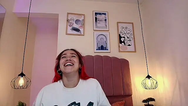 Онлайн чат XXX Celestee15_