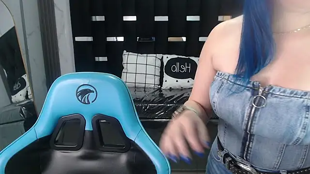 Bluemia_a's Live XXX Chat