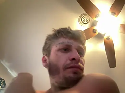 Show modela DeluxeMargin25 na web-kameri