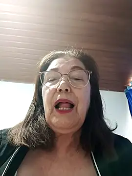 Vicky_Rosse's Live XXX Chat