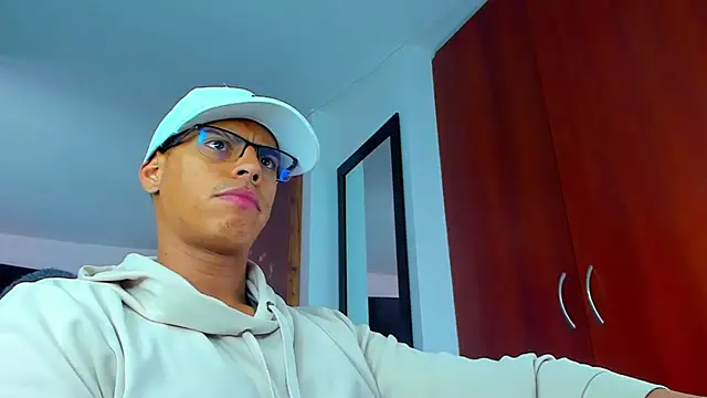 Онлайн чат XXX _John_Boy_