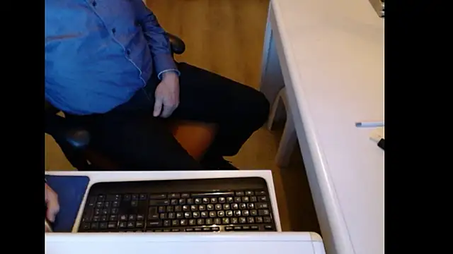 Chat XXX en directo de dutchpornking