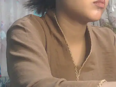 Czat XXX na żywo – NancyRuvi