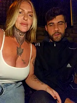 TravelMommyBlair Live XXX Chat