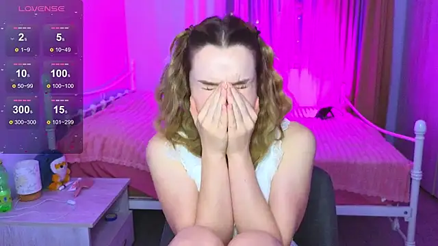 Wild_Sophie_: απευθείας συνομιλία ΧΧΧ