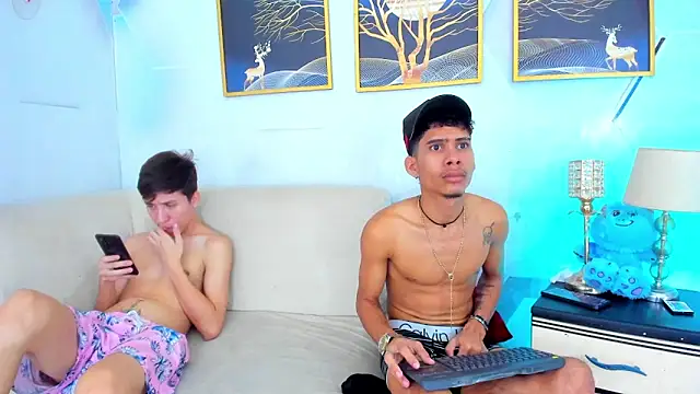 little_alex01's Live XXX Chat