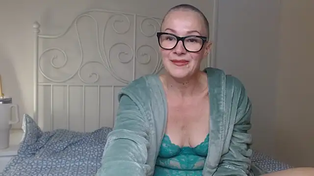 Živý XXX chat ELEGANT-ARIA36