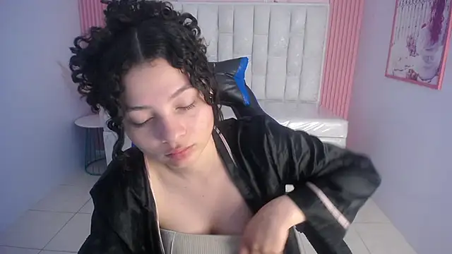 Онлайн чат XXX shalon_diaz_s