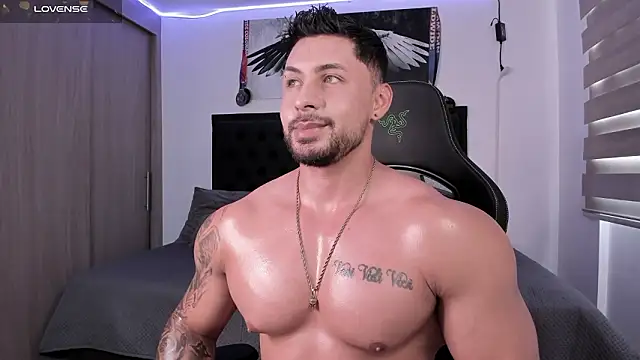 santi_aesthetic's Live XXX Chat