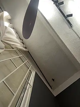 Онлайн чат XXX Emily_Rivers_