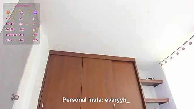 Sweet_poetryy Webcamshow