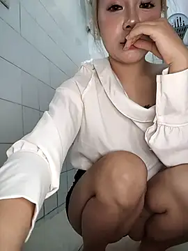 Czat XXX na żywo – -Bianca-