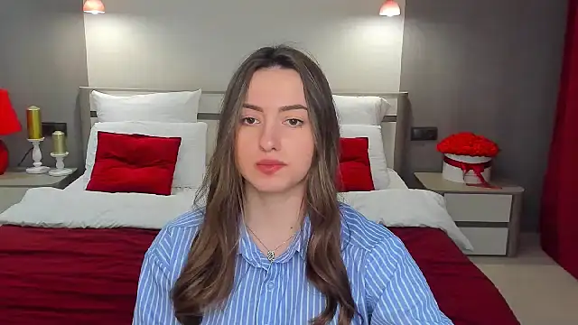 Chat XXX en directo de Christina_Enigma