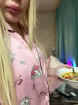 Czat XXX na żywo – MonnyStef