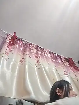 Živý XXX chat XLyxBabyLoveX