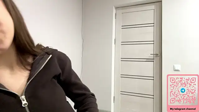 Онлайн чат XXX DeannaSuri