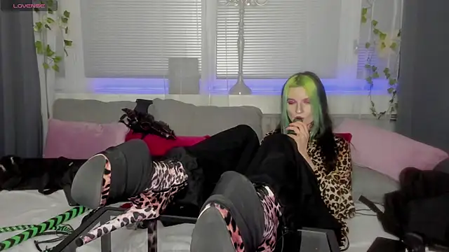 Chat XXX en directo de ToxicKittyy