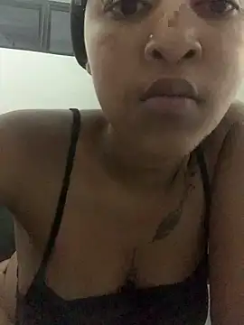 feliciahun: απευθείας συνομιλία ΧΧΧ