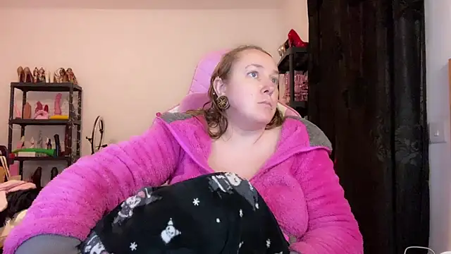 Онлайн чат XXX kisicaxx