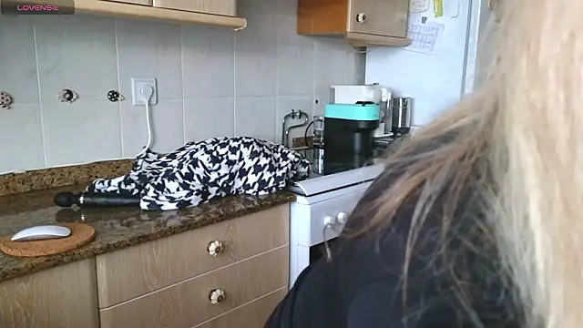 Онлайн чат XXX Lunamix