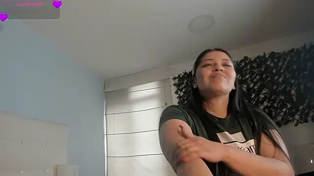 Živý XXX chat Shantal__G