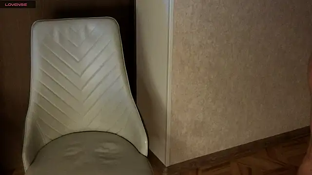 NoFace_Model Live XXX Chat