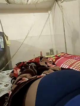 Chatroom XXX en direct de MATURE_INDIAN_BOSS4