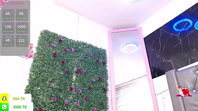 LAILAGUMMY: απευθείας συνομιλία ΧΧΧ