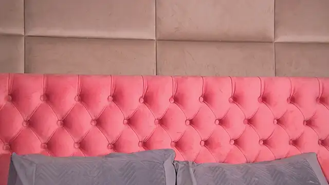 Živý XXX chat ElaraMorel