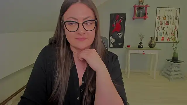 MistressDarrah: απευθείας συνομιλία ΧΧΧ