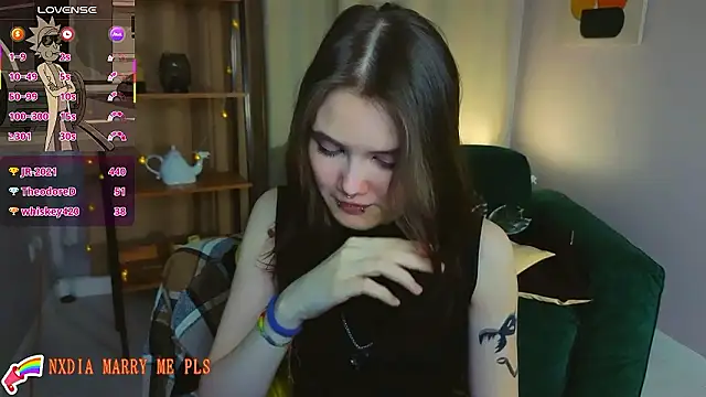 Dilara_xBaby: απευθείας συνομιλία ΧΧΧ