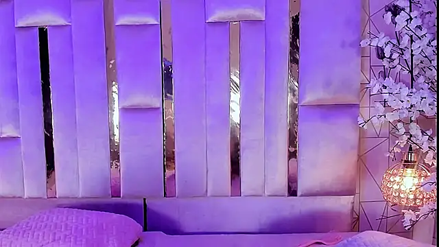 Živý XXX chat HannaCollins_