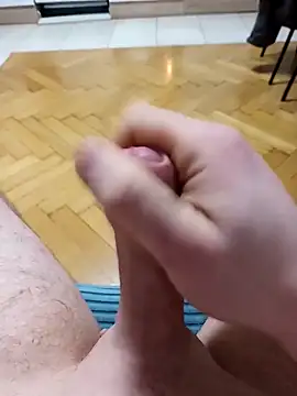 Pokazy przed kamerką – Loneguy111