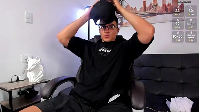 Dash_Bukoski's Live XXX Chat