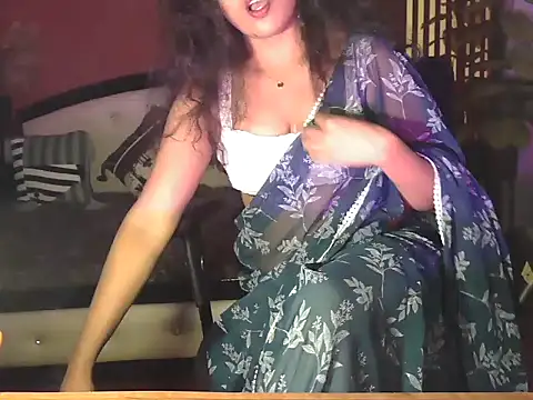 shaalu_sharma Show Webcam