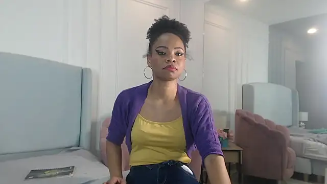 Chat XXX ao vivo de ChantalGarner