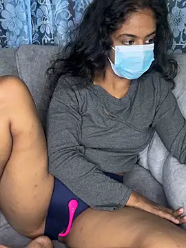 SukiyamaAsia 现场XXX聊天