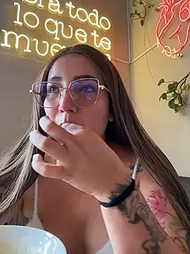 Arya_d's Live XXX Chat