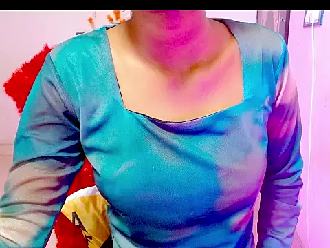 Im_Iriss Adlı Modelin Canlı XXX Sohbeti