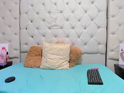 Sharon_Adamsx's Webcam Show