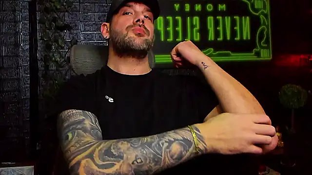 LexHardy 라이브 XXX 채팅