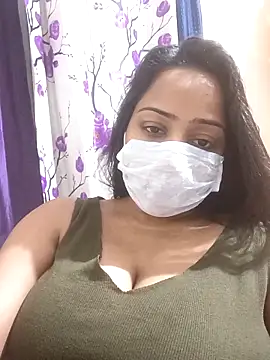 XXX chat uživo modela COZY_ROZI