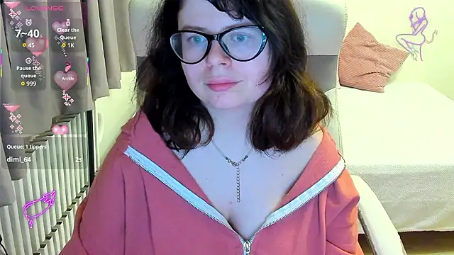 MilisaSweet777 Adlı Modelin Canlı XXX Sohbeti