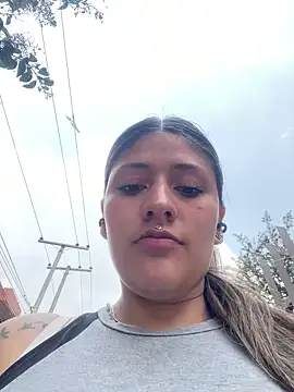 Crystall_15's Live XXX Chat